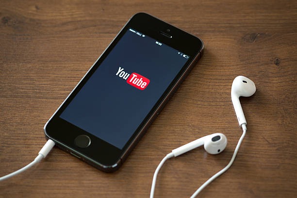 Grow Smarter Combine Organic Reach and Instant YouTube Views
